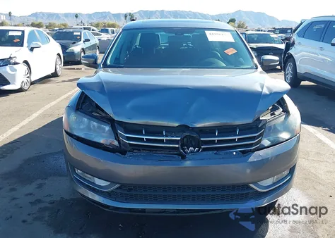 2013 Volkswagen Passat 2.0L Tdi Sel Premium z USA, uszkodzony, nr VIN 1VWCN7A30DC121953